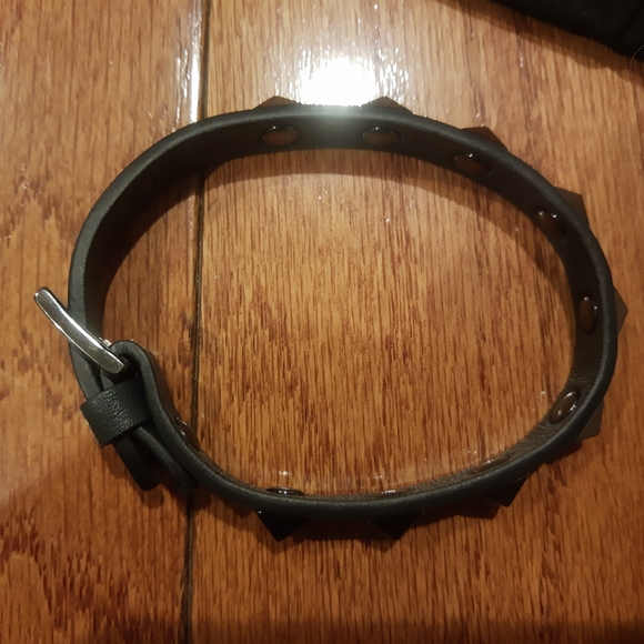 Valentino Leather Studded bracelet - Picture 4 of 8